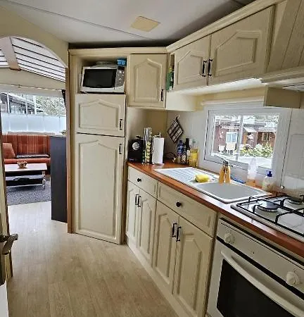 Mobilehome *